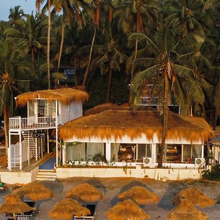 Aqua Beach Stays Ashwem Mandrem Extérieur photo