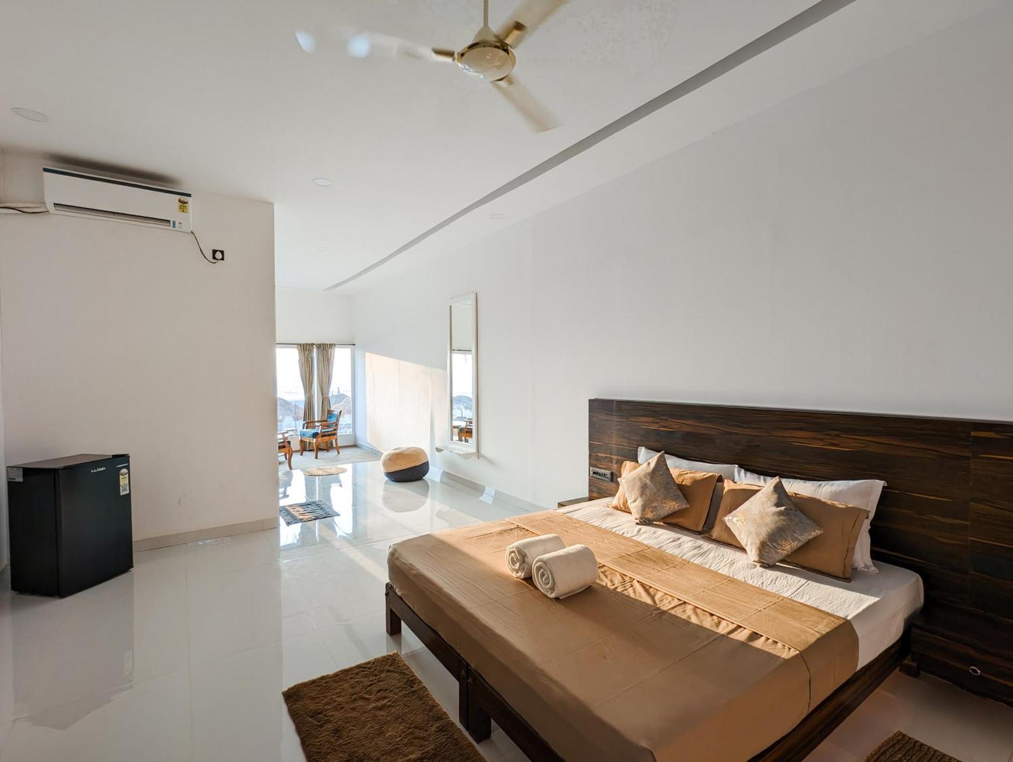 Aqua Beach Stays Ashwem Mandrem Extérieur photo