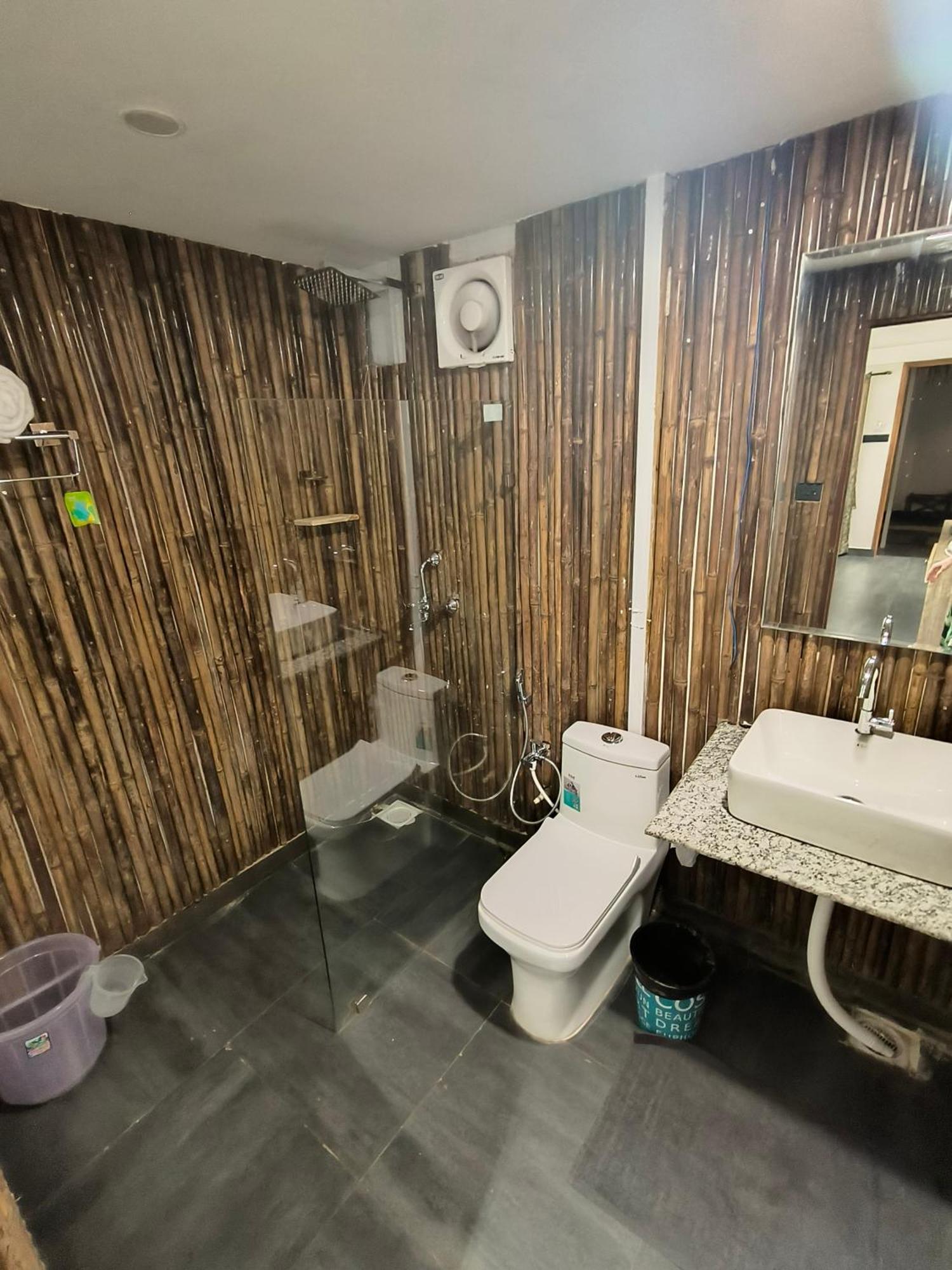 Aqua Beach Stays Ashwem Mandrem Extérieur photo