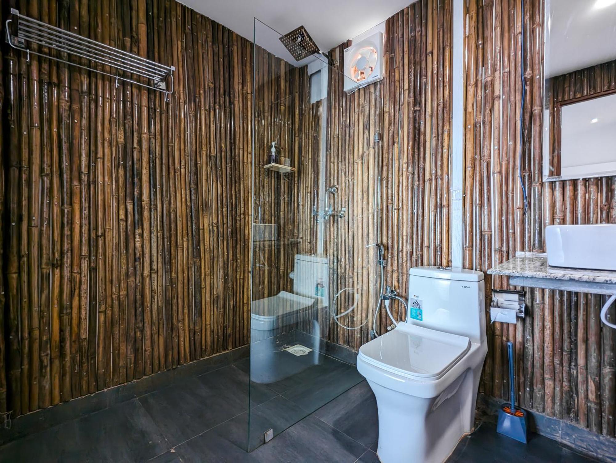 Aqua Beach Stays Ashwem Mandrem Extérieur photo